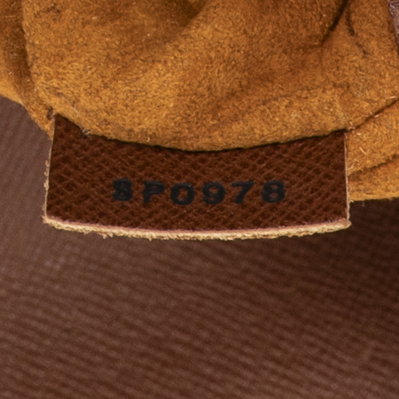 Louis Vuitton Vintage Musette Tango - Picture 10 of 10